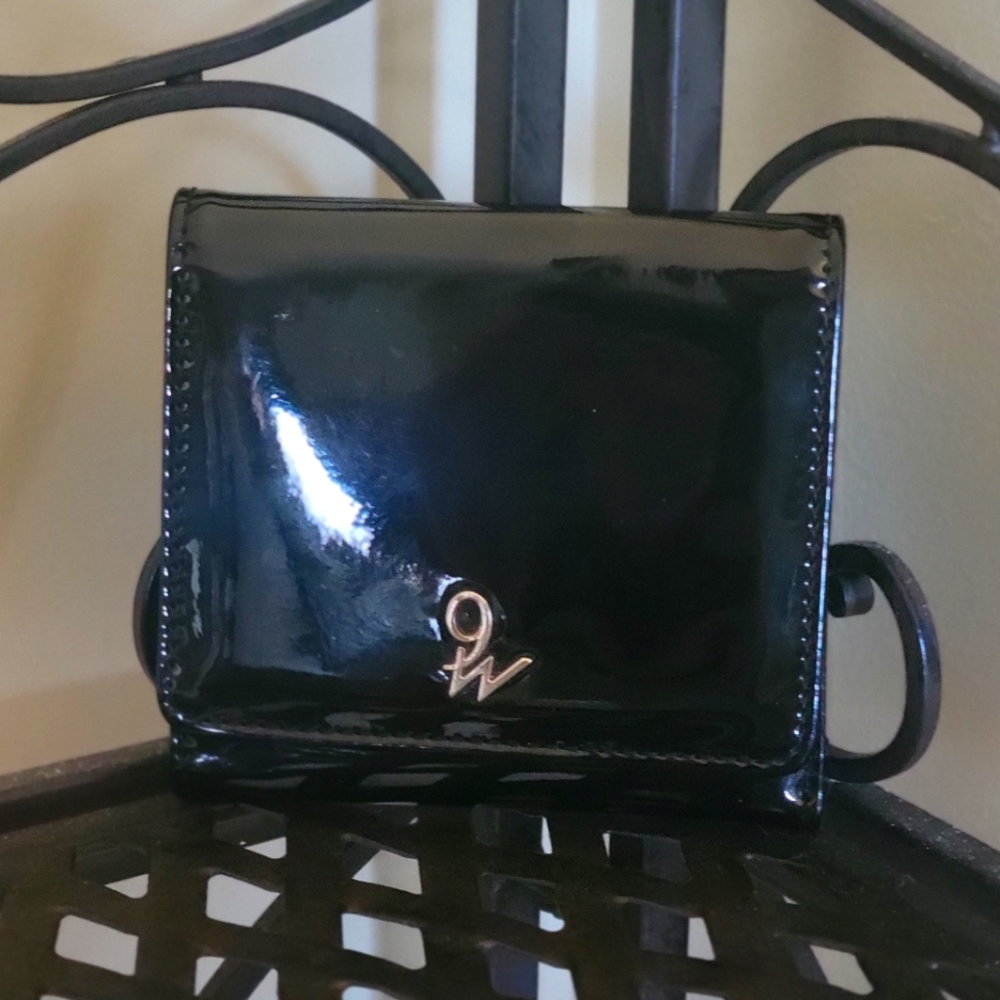 Patten Leather 9 West Women's Wallet